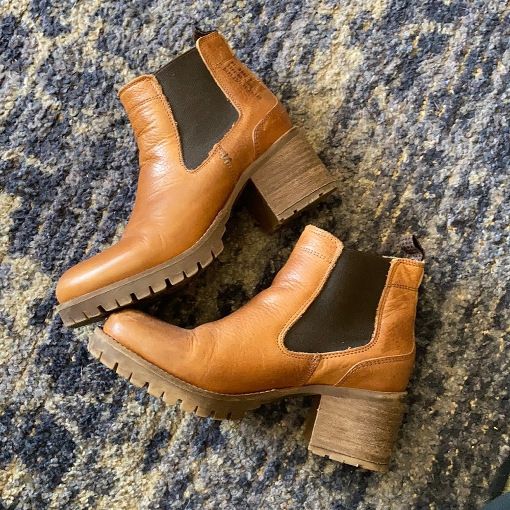 Bull boxer platform leather ankle boots